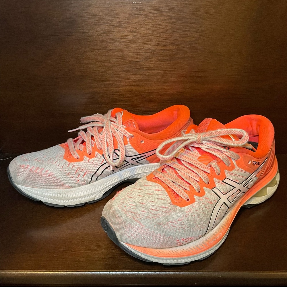 ASICS - GEL-KAYANO 27 TOKYO, Size 6.5, Color: White and Sunrise Red